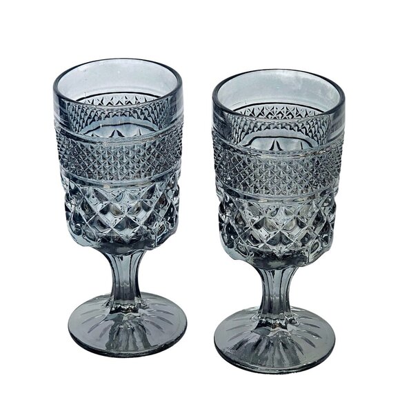 2  Wexford Smoke Luster Water Goblets 6.75" Anchor Hocking glasses iridescent - Picture 1 of 8